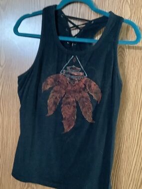 Harley-Davidson Black Tank with Rust Feather Graphic